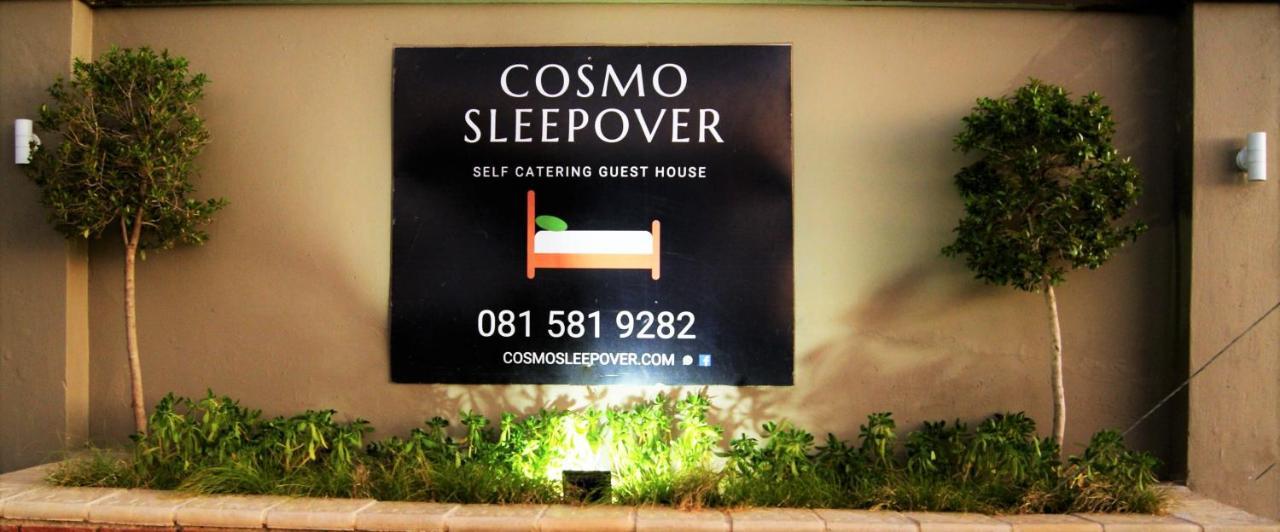 Cosmo Sleepover Roodepoort Exterior photo
